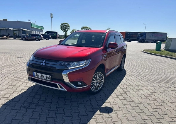 Mitsubishi Outlander cena 103000 przebieg: 53292, rok produkcji 2020 z Leszno małe 562